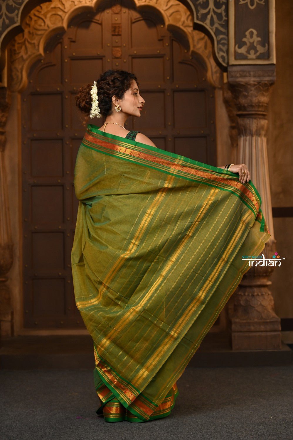 Parampara ~ Pure Cotton Saree in Regal Leaf Green with Zari Border & Pallu - verymuchindian.com