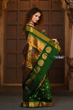 Parampara Revival ~ Handloom Pure Silk Maharani Paithani with Majestic Maharani Pallu in Royal Green - verymuchindian.com