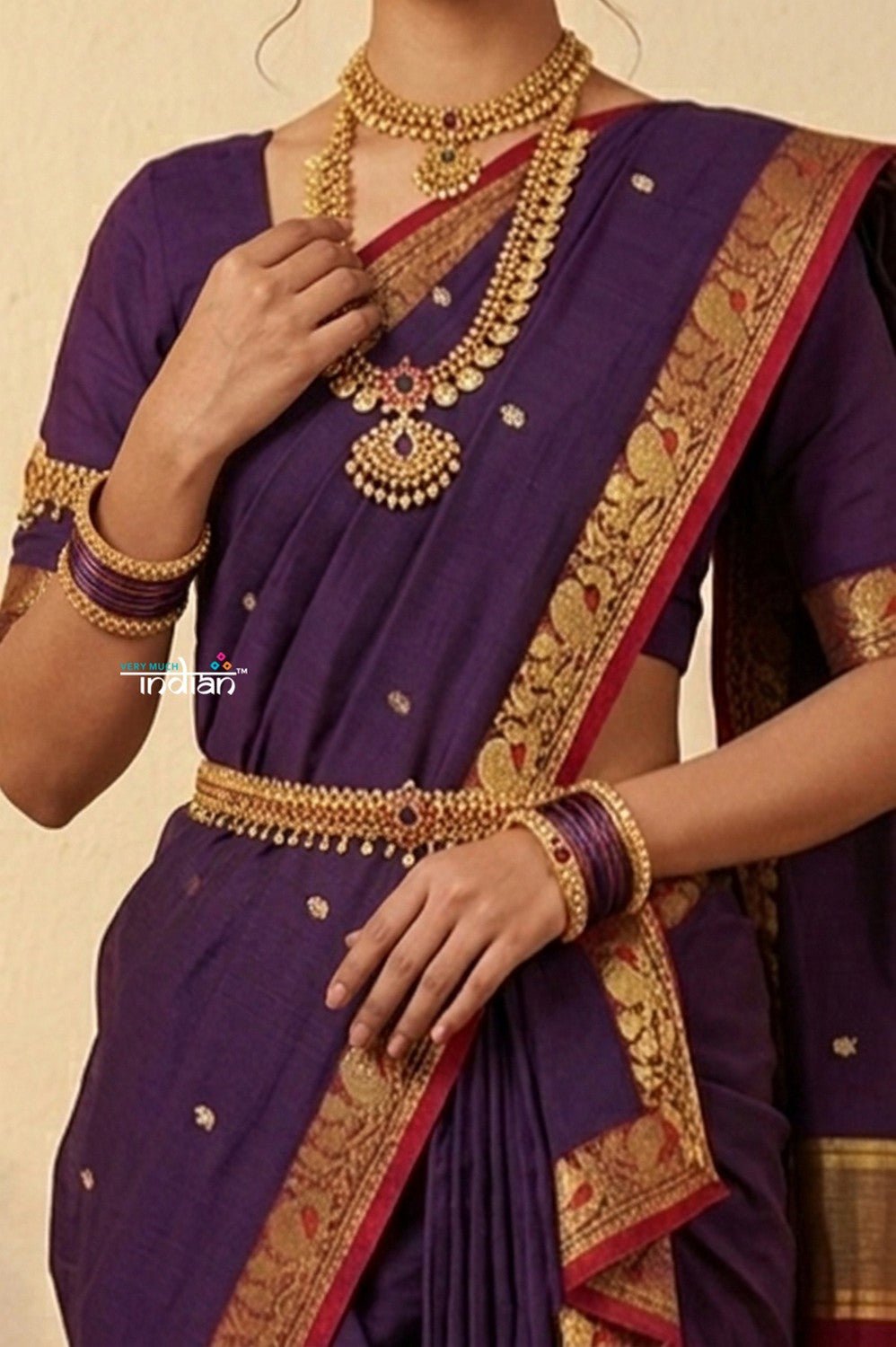 Peshwai That ~ Handloom Pure Cotton Royal Nauvari Saree in Dark Purple - verymuchindian.com