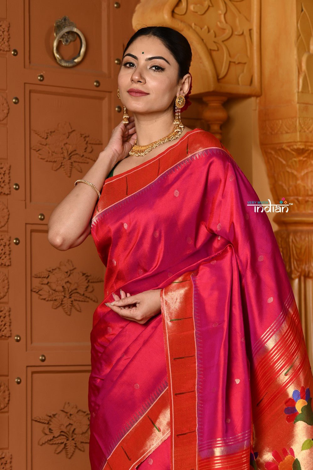 Premium ! Shubh ~ Handloom Pure Silk Muniya Border Paithani Saree with Exclusive Peacock Pallu in Rustic Pink - verymuchindian.com