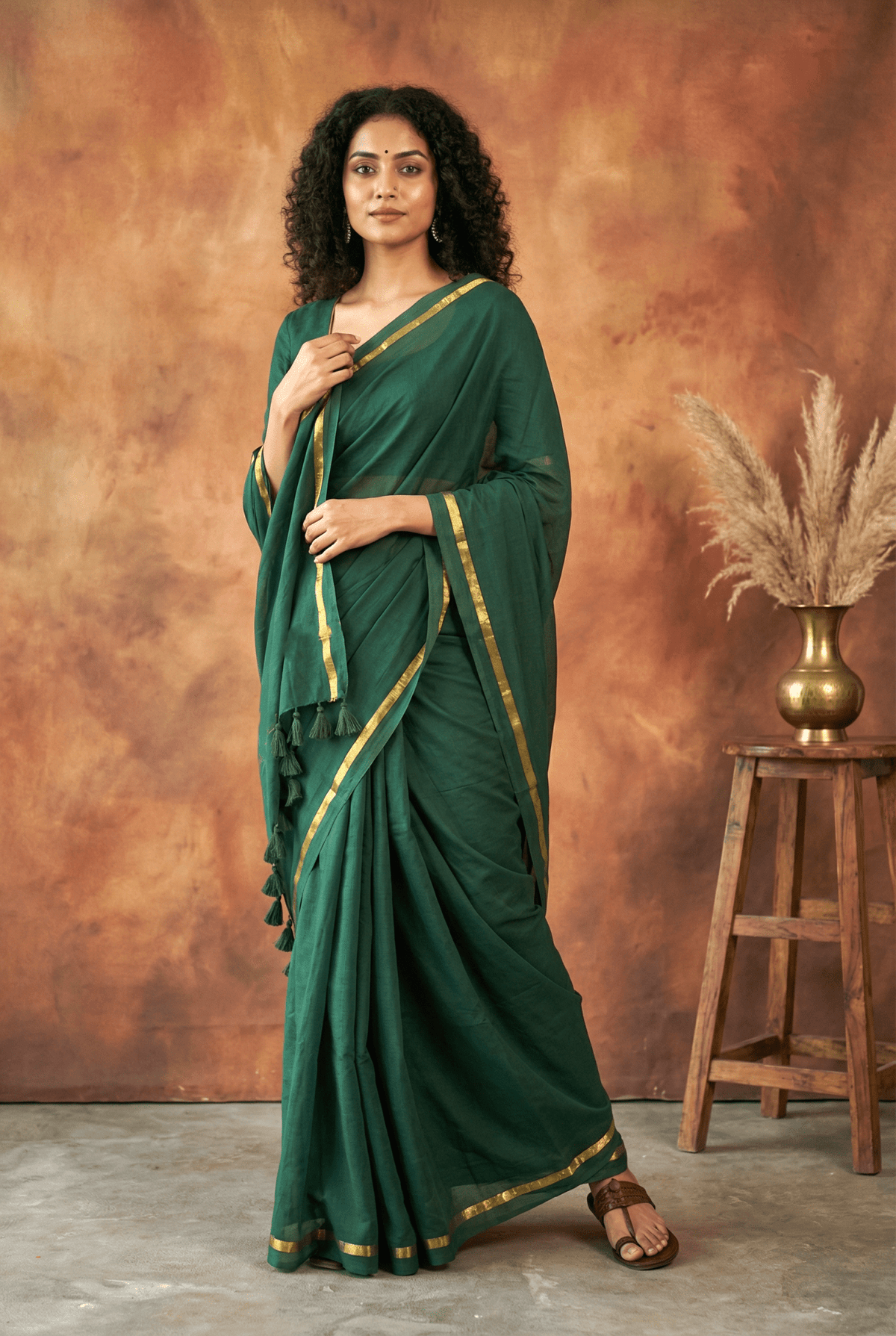 Pure Mul Cotton Handloom Sarees with Intricate Gold Borders ~ Dark Green - verymuchindian.com