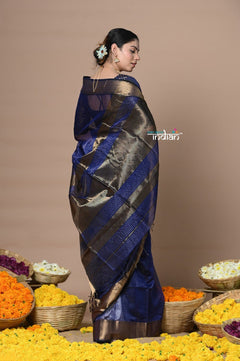 Rajsi~Handloom Ari Checks Cotton Silk Saree with Golden Border~Dark Blue - verymuchindian.com