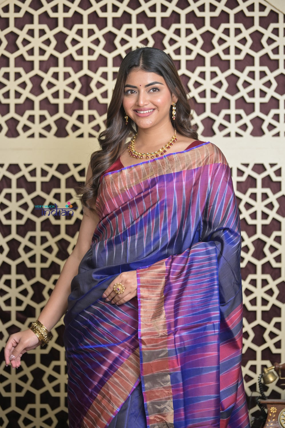Shubh Lakshmi 2.0 ~ Handloom High Quality Pure Soft Silk Saree in Blue and Purple (Silk Mark Certified)