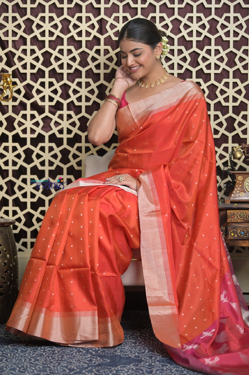 Shubh Lakshmi 2.0 ~ Handloom High Quality Pure Soft Silk Saree in Bright Orange and Pink (Silk Mark Certified)