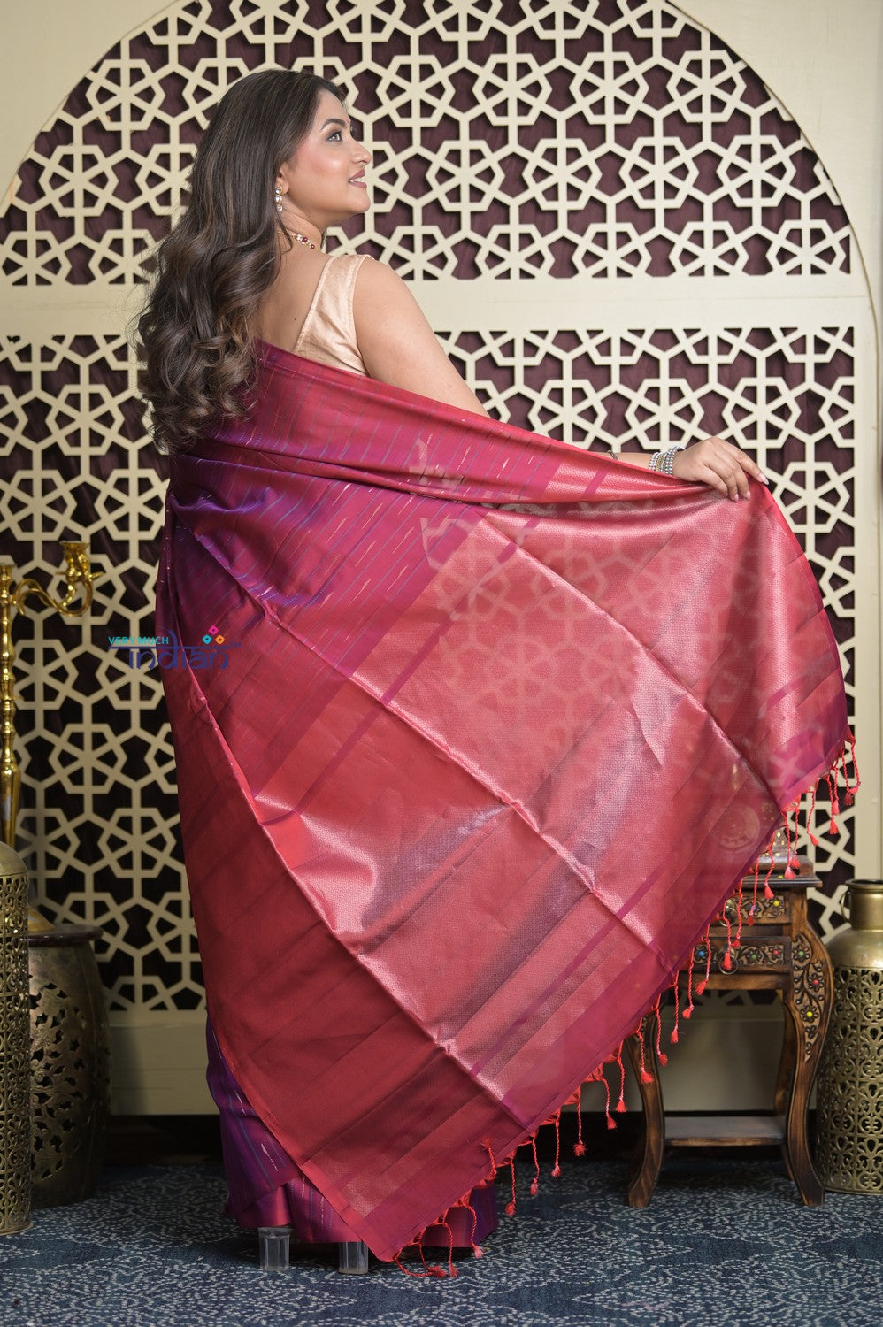 Shubh Lakshmi 2.0 ~ Handloom High Quality Pure Soft Silk Saree in Dual Tone Pink and Blue (Silk Mark Certified)