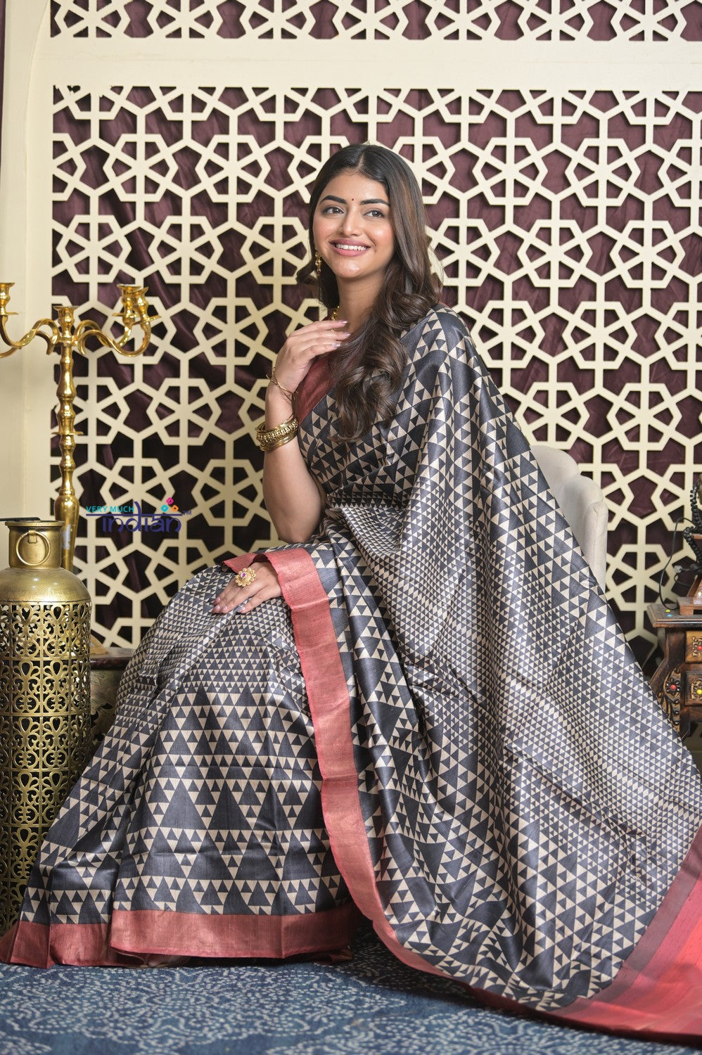 Shubh Lakshmi 2.0 ~ Handloom High Quality Pure Tussar Silk Saree with Digital Print in Black and White (Silk Mark Certified)