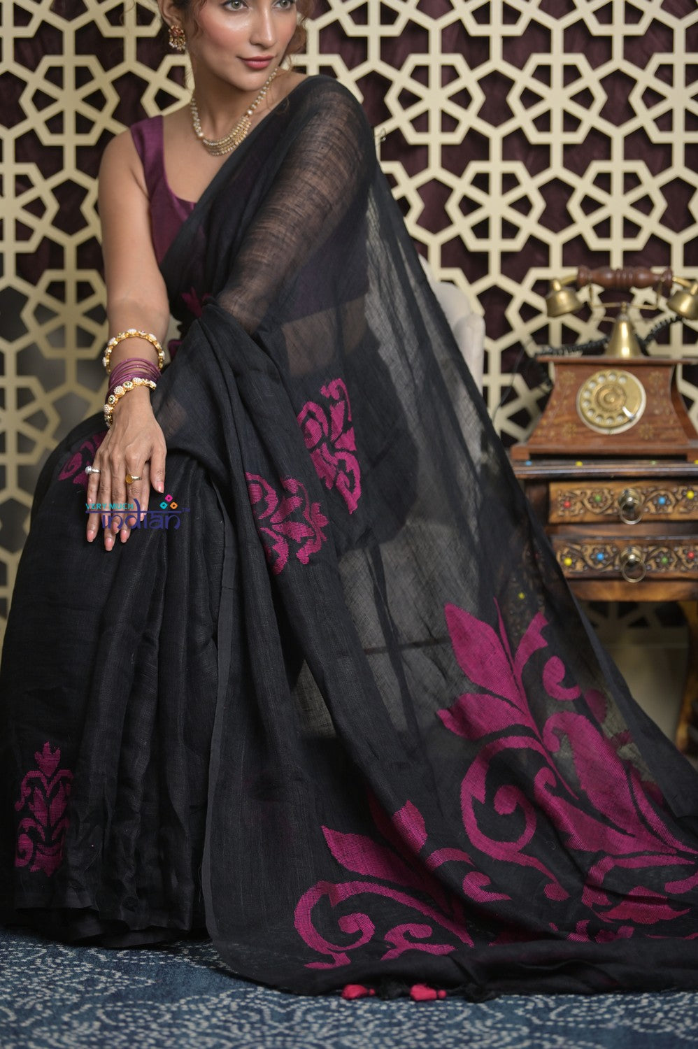 Shubh Lakshmi 2.0 ~ Designer Linen Jamdhani Saree with in Black