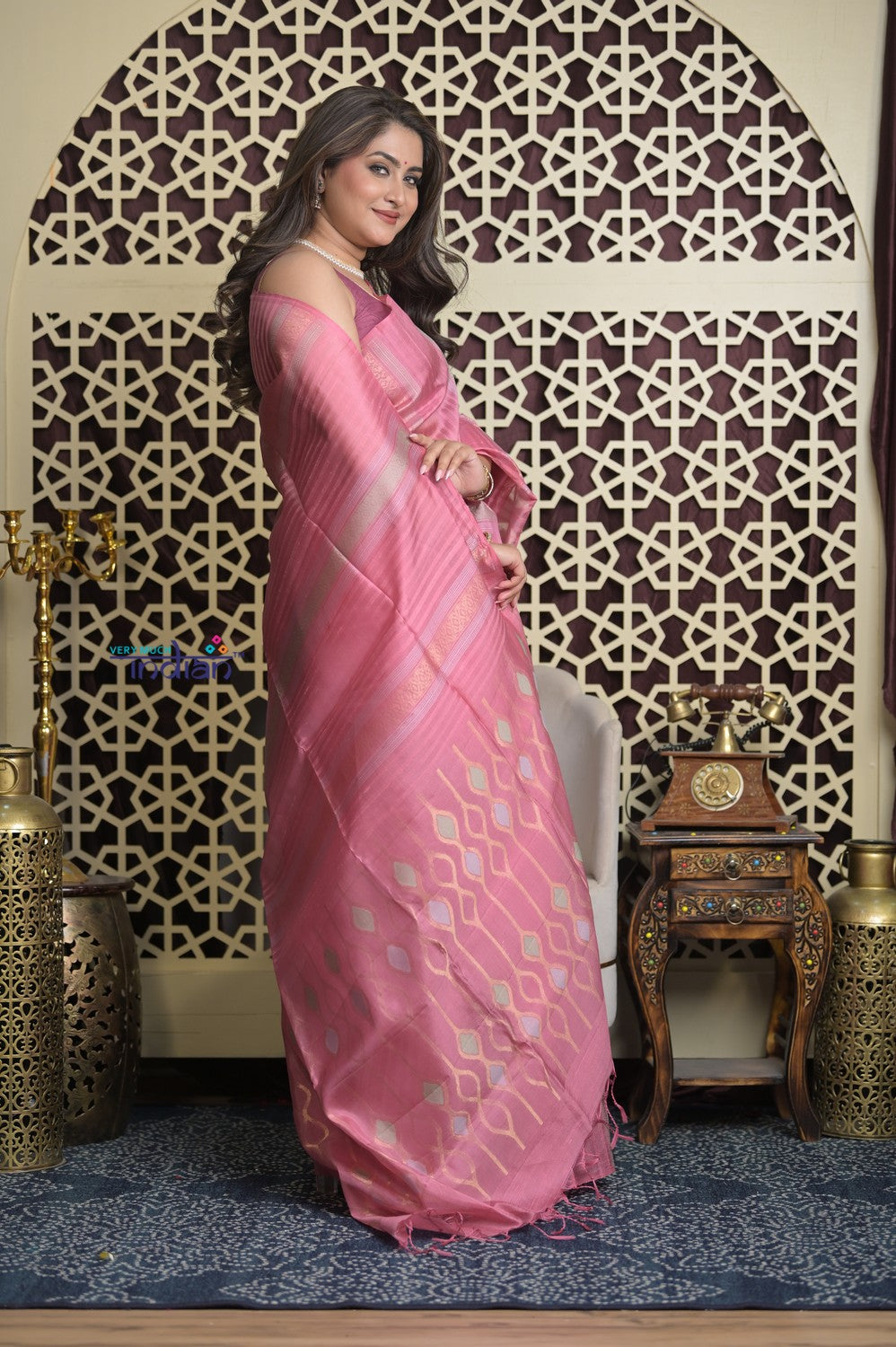 Shubh Lakshmi 2.0 ~ Handloom High Quality Pure Silk Saree in Light Pink and Silver (Silk Mark Certified)