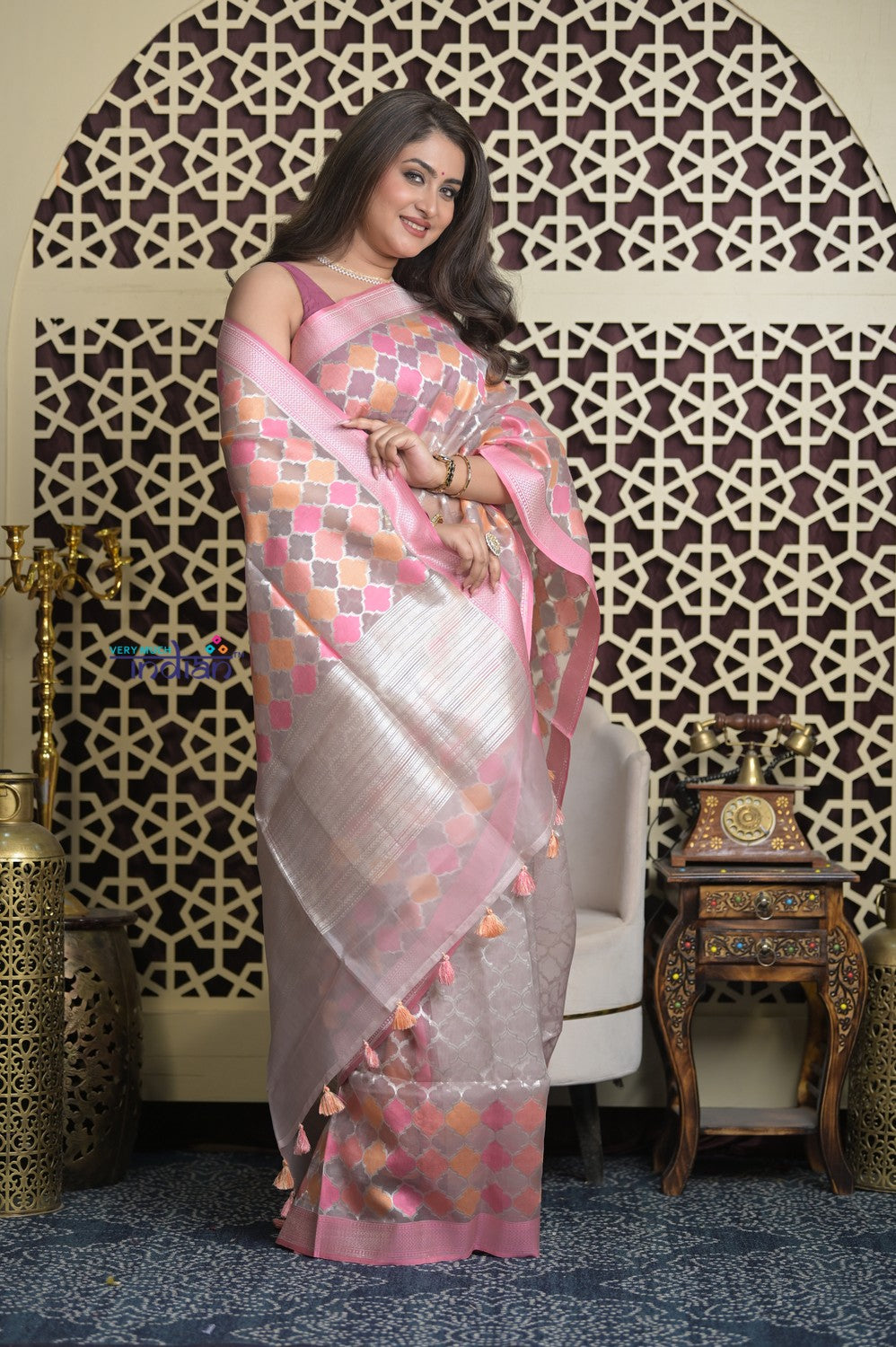Shubh Lakshmi 2.0 ~ Designer Handloom Banarasi Kora Silk Saree with Circular Pattern in Ivory and Pink