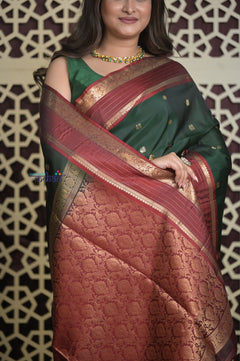 Shubh Lakshmi 2.0 ~ Handloom High Quality Pure Silk Saree in Dark Green and Red (Silk Mark Certified)
