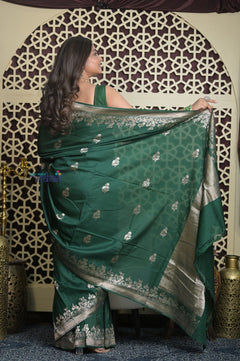 Shubh Lakshmi 2.0 ~ Handloom High Quality Pure Katan Silk Saree in  Green and Gold (Silk Mark Certified)