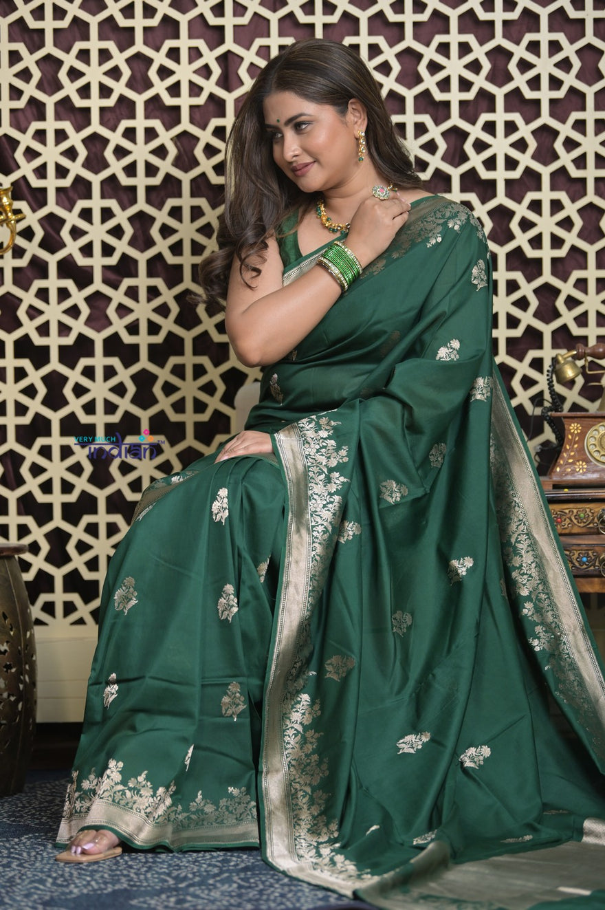 Shubh Lakshmi 2.0 ~ Handloom High Quality Pure Katan Silk Saree in  Green and Gold (Silk Mark Certified)