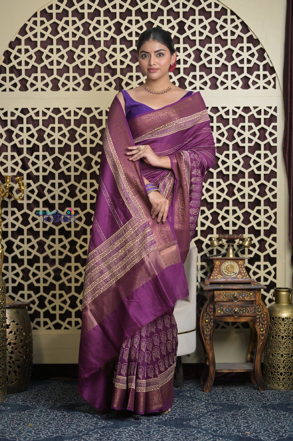 Shubh Lakshmi 2.0 ~ Handloom High Quality Pure Chanderi Saree in Purple and Gold (Silk Mark Certified) - verymuchindian.com