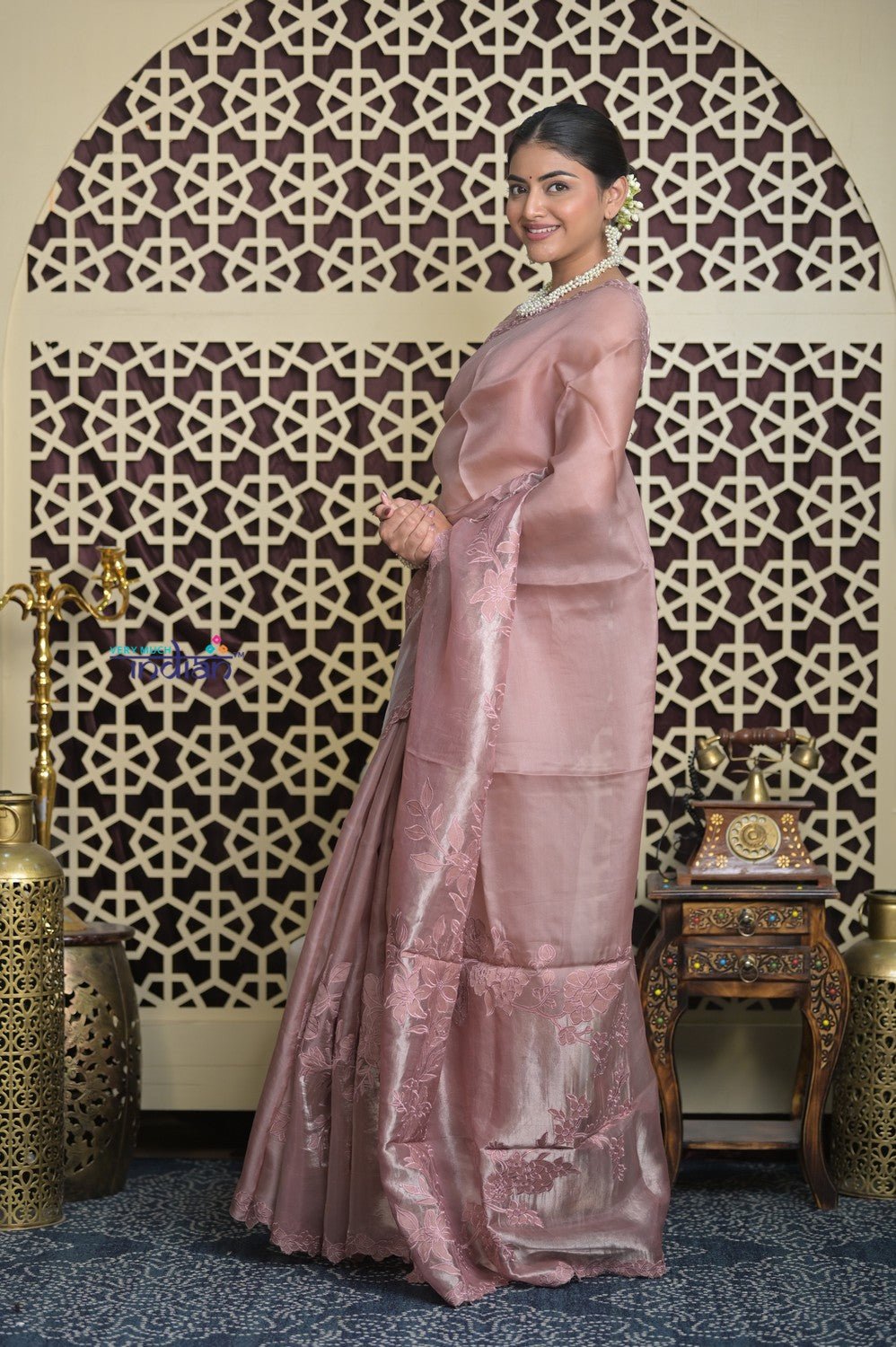 Shubh Lakshmi 2.0 ~ Handloom High Quality Pure Kora Silk Saree in Powder Pink (Silk Mark Certified) - verymuchindian.com