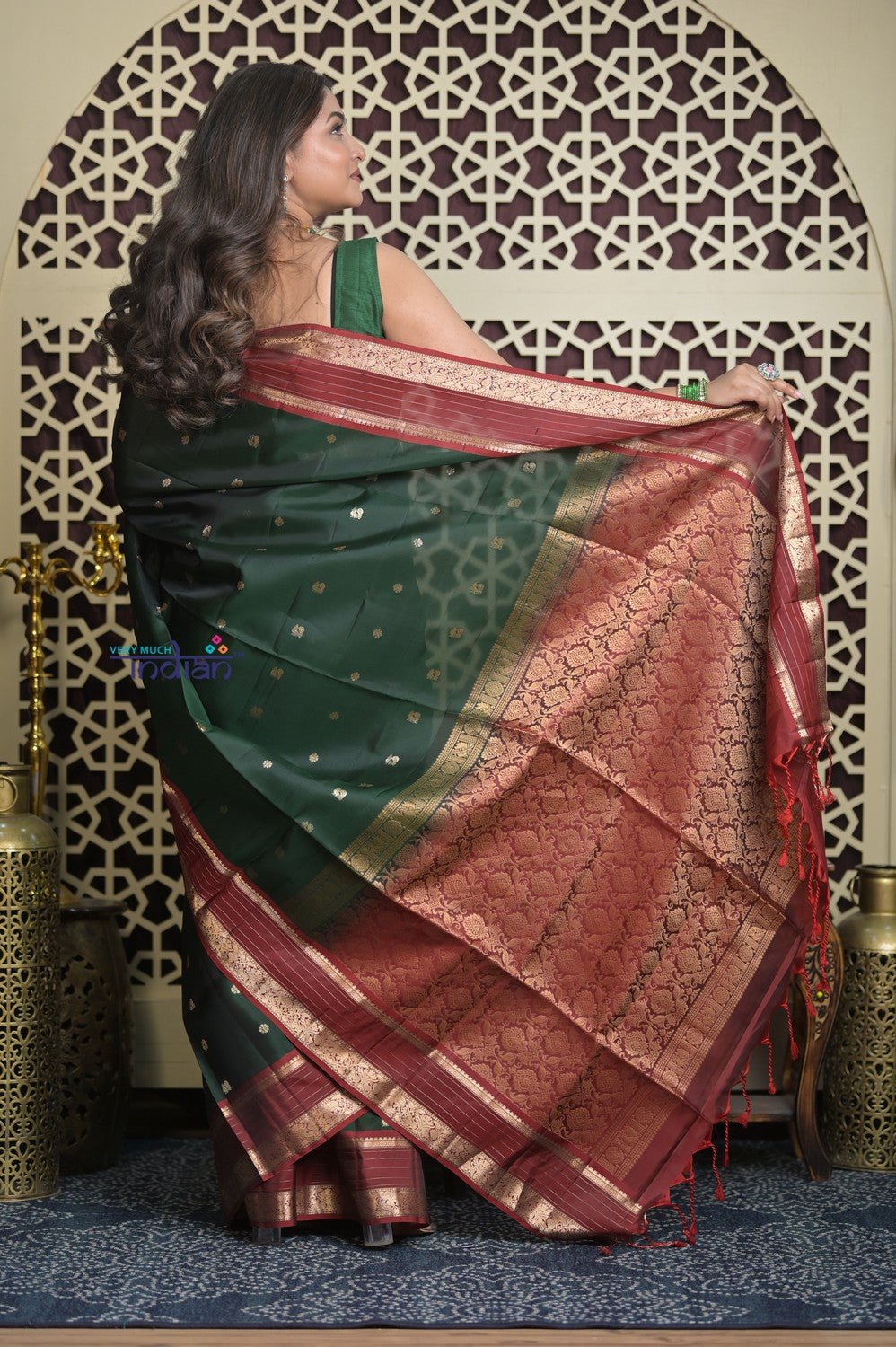 Shubh Lakshmi 2.0 ~ Handloom High Quality Pure Silk Saree in Dark Green and Red (Silk Mark Certified) - verymuchindian.com