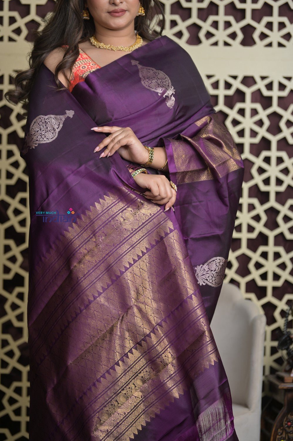 Shubh Lakshmi 2.0 ~ Handloom High Quality Pure Soft Silk Saree in Dark Purple (Silk Mark Certified) - verymuchindian.com