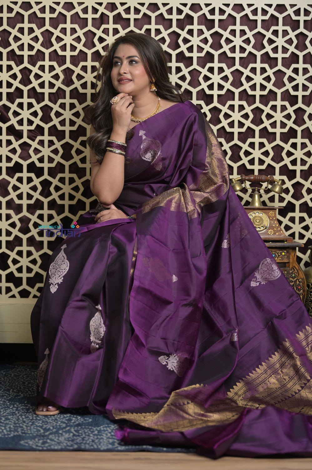 Shubh Lakshmi 2.0 ~ Handloom High Quality Pure Soft Silk Saree in Dark Purple (Silk Mark Certified) - verymuchindian.com