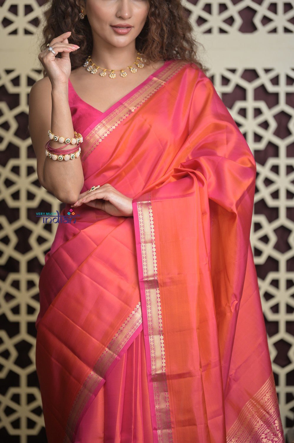 Shubh Lakshmi 2.0 ~ Handloom High Quality Pure Soft Silk Saree in Dual Tone Orange Pink (Silk Mark Certified) - verymuchindian.com