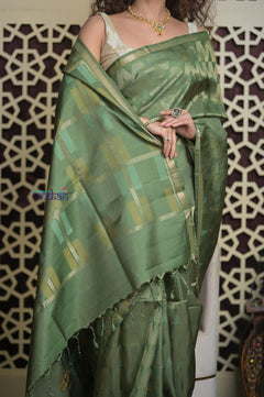 Shubh Lakshmi 2.0 ~ Handloom High Quality Pure Soft Silk Saree in Pista Green and Gold (Silk Mark Certified) - verymuchindian.com
