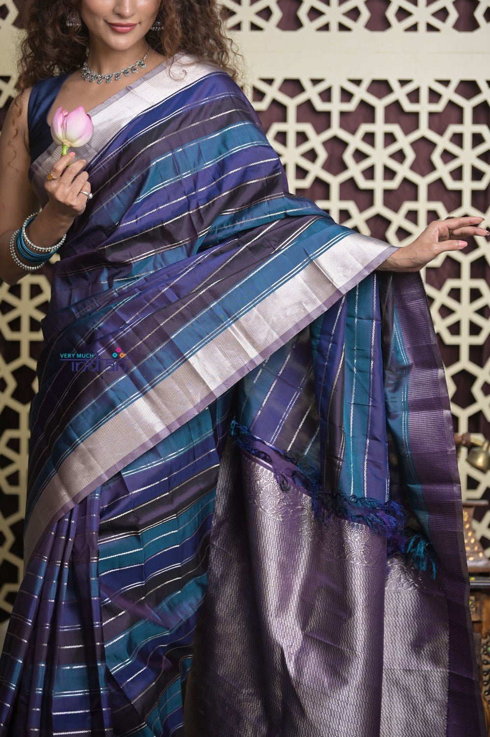 Shubh Lakshmi 2.0 ~ Handloom High Quality Pure Soft Silk Saree in Shades Of Blue (Silk Mark Certified) - verymuchindian.com