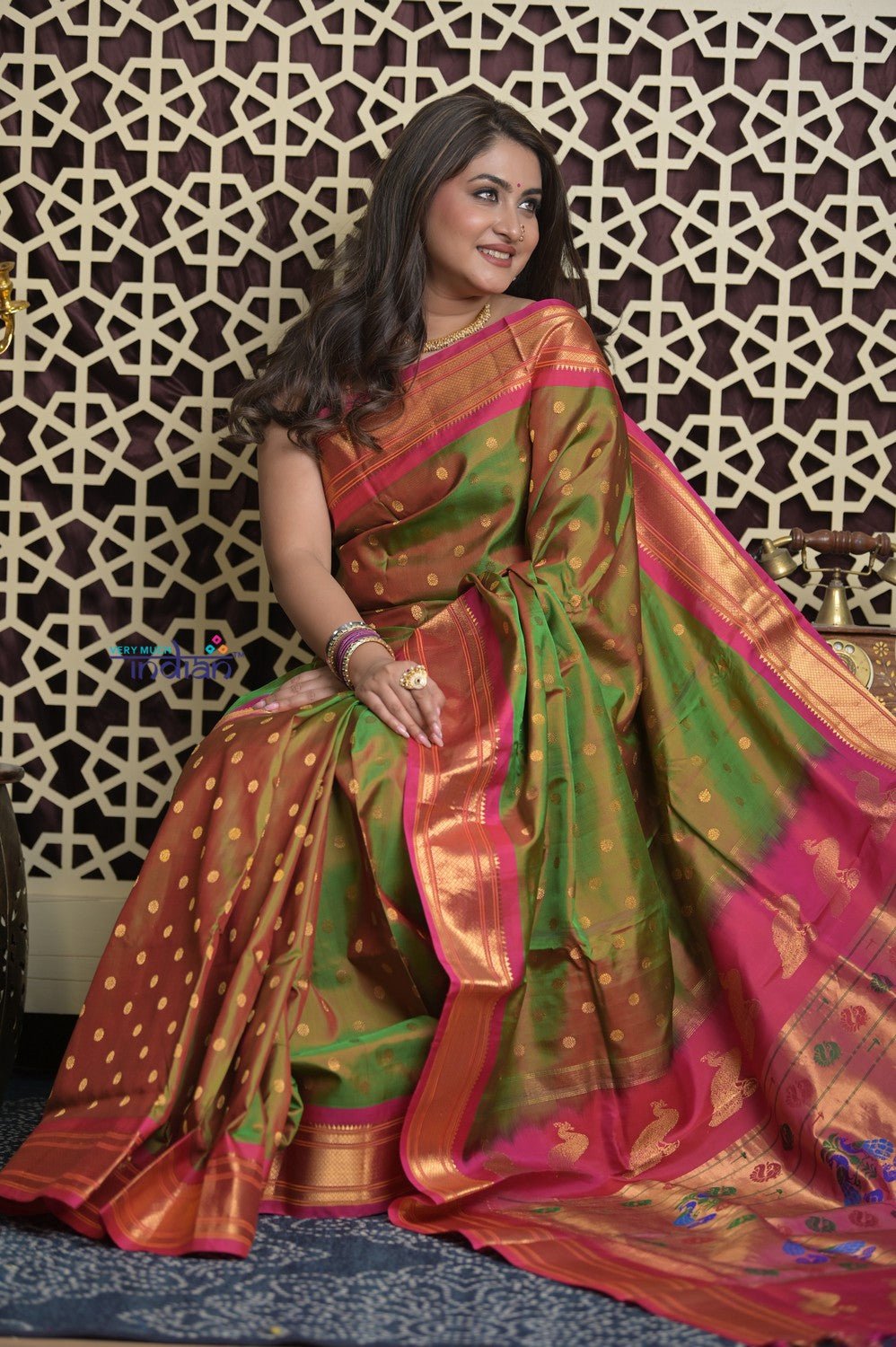 Shubh Lakshmi 2.0 ~ Handloom Pure Silk Maharani Paithani with Maharani Pallu in Dual Tone Green Pink - verymuchindian.com