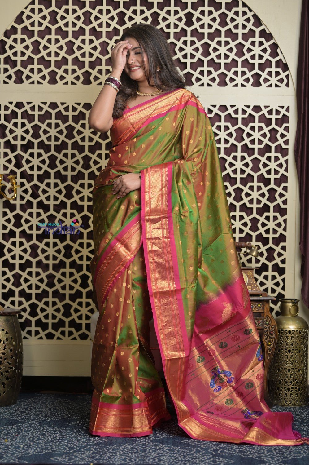 Shubh Lakshmi 2.0 ~ Handloom Pure Silk Maharani Paithani with Maharani Pallu in Dual Tone Green Pink - verymuchindian.com