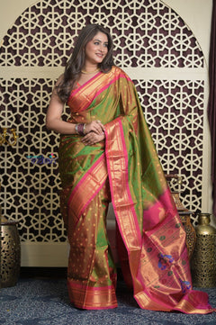 Shubh Lakshmi 2.0 ~ Handloom Pure Silk Maharani Paithani with Maharani Pallu in Dual Tone Green Pink - verymuchindian.com
