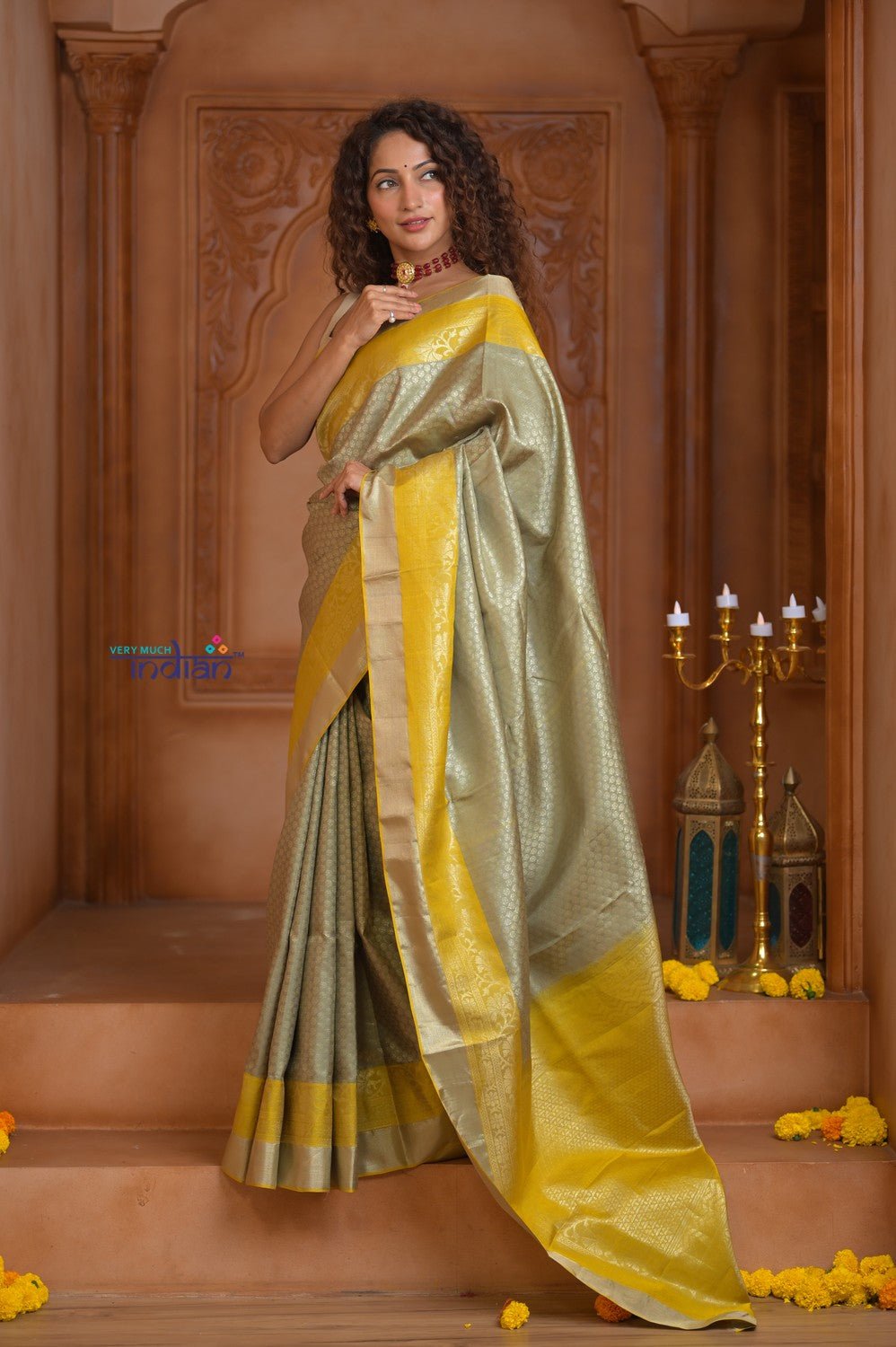 Shubh Lakshmi ~ Handloom High Quality Pure Soft Silk Saree in Lemon Green and Yellow (Silk Mark Certified) - verymuchindian.com