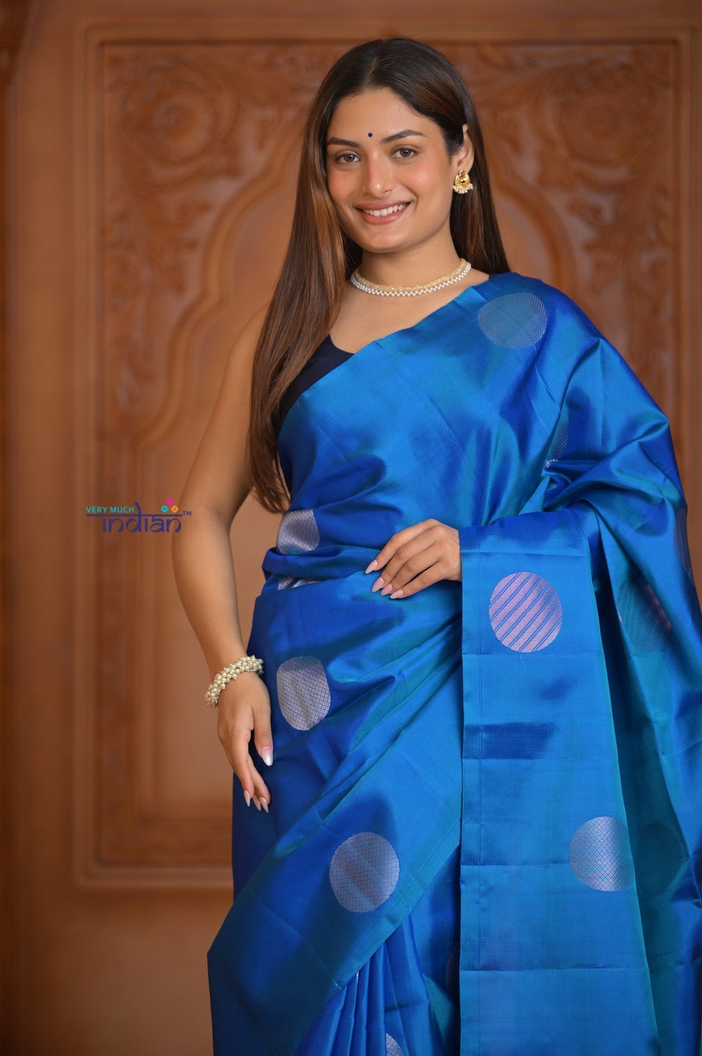 Shubh Lakshmi ~ Handloom High Quality Pure Soft Silk Saree in Ocean Blue (Silk Mark Certified) - verymuchindian.com
