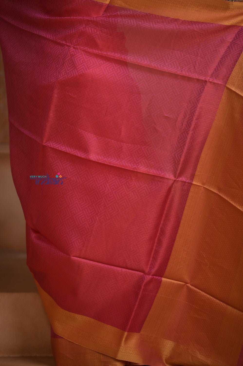 Shubh Lakshmi ~ Handloom High Quality Pure Soft Silk Saree in Pink and Orange (Silk Mark Certified) - verymuchindian.com