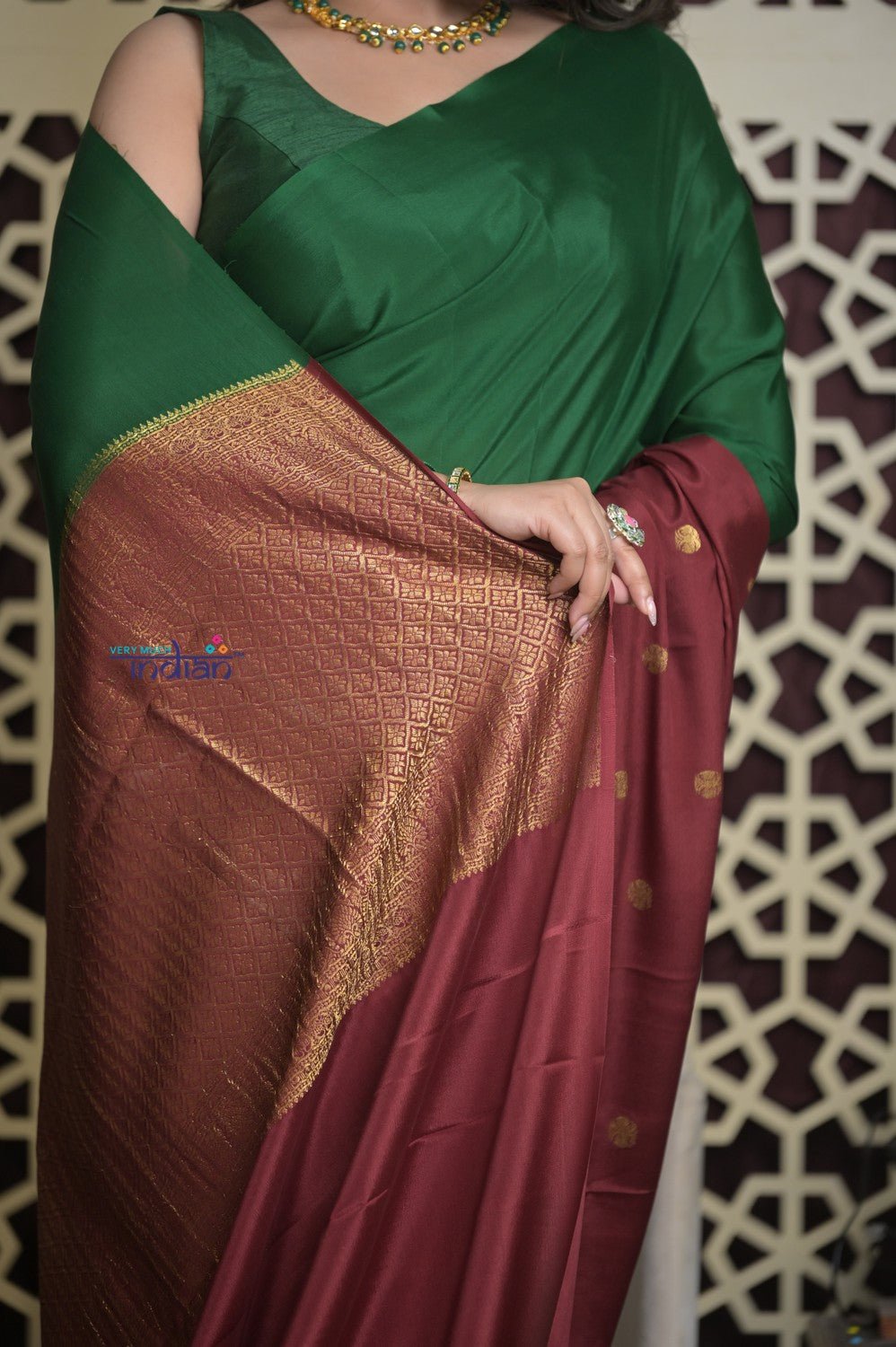 Shubh Lakshmi ~ Handloom Pure Mysore Silk Crepe Saree in Green and Dark Maroon (Silk Mark Certified) - verymuchindian.com