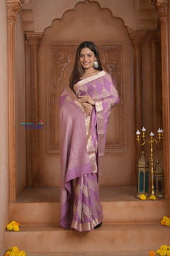 Shubh Lakshmi ~ Handloom Pure Mysore Silk Crushed Crepe Saree in Lilac Pink Gold (Silk Mark Certified) - verymuchindian.com