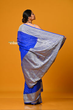Suhaani ~ Handloom Khaddi Georgette Saree With All Over Floral Jaal~ Peacock Blue - verymuchindian.com