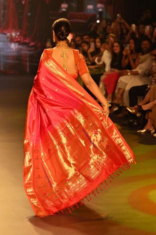 Swarajya ~ Sakshi Tanwar’s Choice ~ Times Fashion Week Exclusive Pure Silk Paithani with Tawa Pallu In Pink & Orange - verymuchindian.com