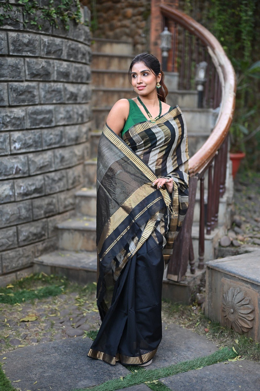 Tarang ~ Handloom Cotton Silk Linear Stripes Sleek Designer Border in Black & Grey Gold - verymuchindian.com