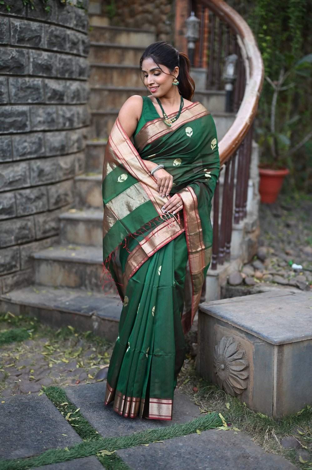 Tarang ~ Handloom Cotton Silk Sleek Designer Border in Royal Green with Exclusive Buttis - verymuchindian.com