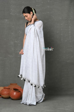 Tyohaar ~ Mul Cotton Khadi Design Handloom Woven Saree - White - verymuchindian.com
