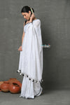 Tyohaar ~ Mul Cotton Khadi Design Handloom Woven Saree - White - verymuchindian.com