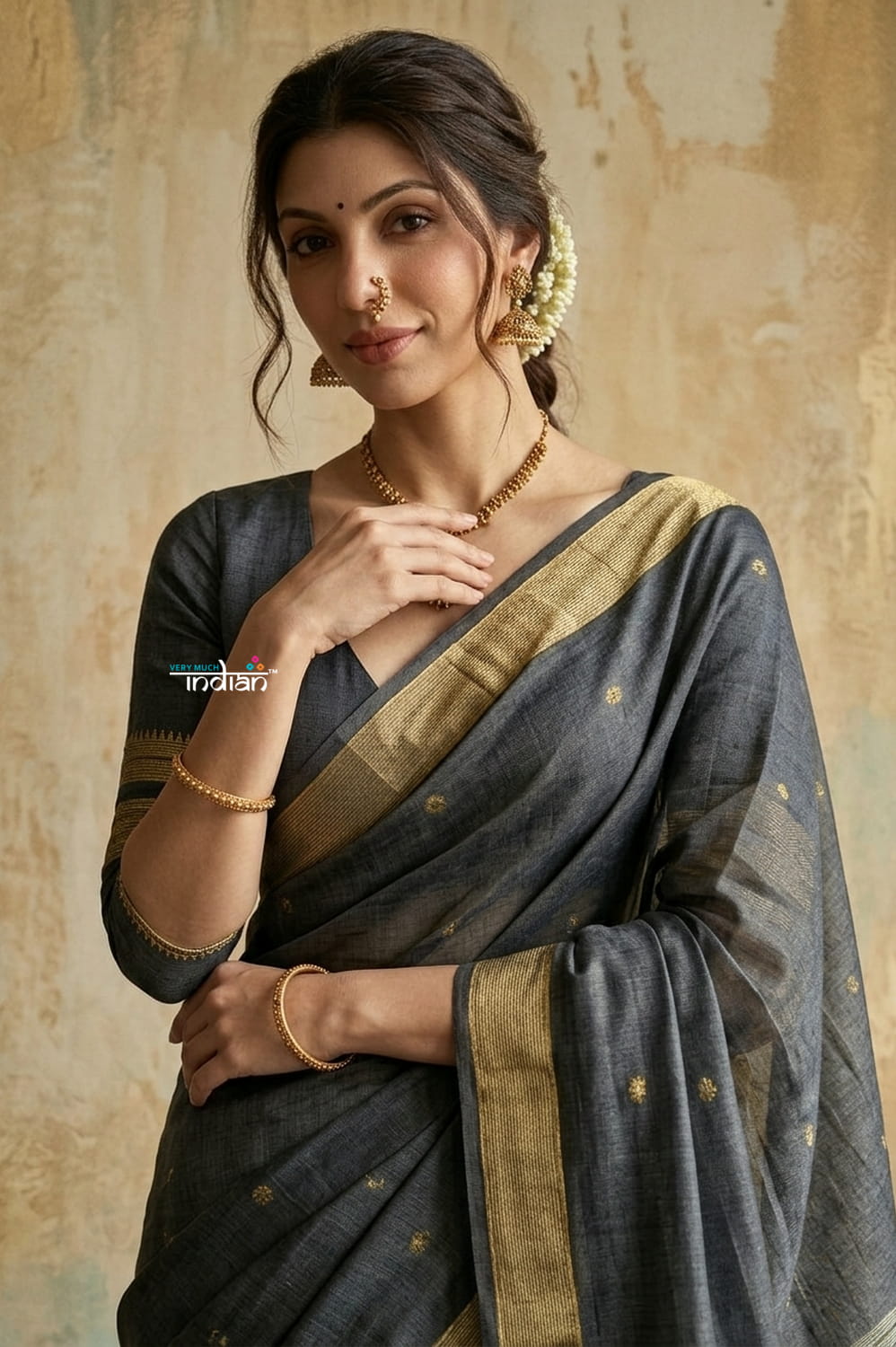Virasat 2.0 ~ Handloom Pure Cotton Paithani With Designer Zari Pallu ~ Grey - verymuchindian.com