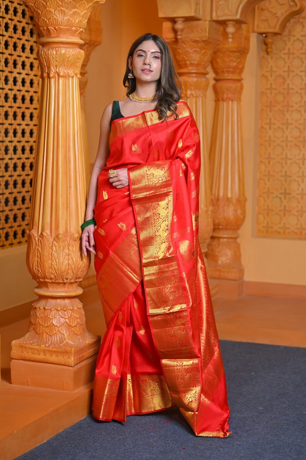 Virasat ~ Gadwal Pure Silk Handloom Saree in Delight Red (With Silk Mark) - verymuchindian.com