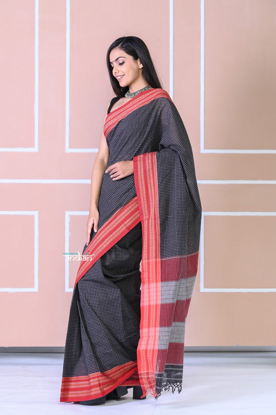 Traditional Patteda Anchu Ilkal Handloom Saree~ Black with Red Border