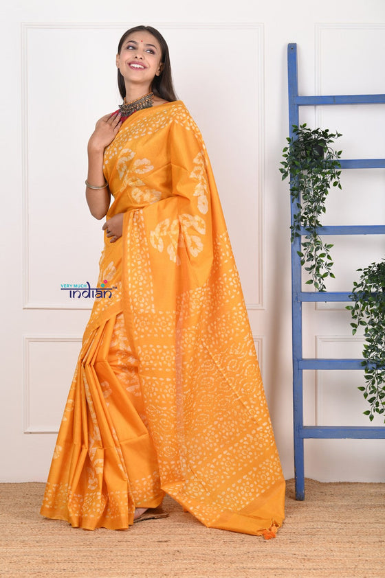 Buy EXCLUSIVE! Handmade Tie and Dye Cotton Turmeric Yellow Saree By Women  Weavers - Very Much Indian –