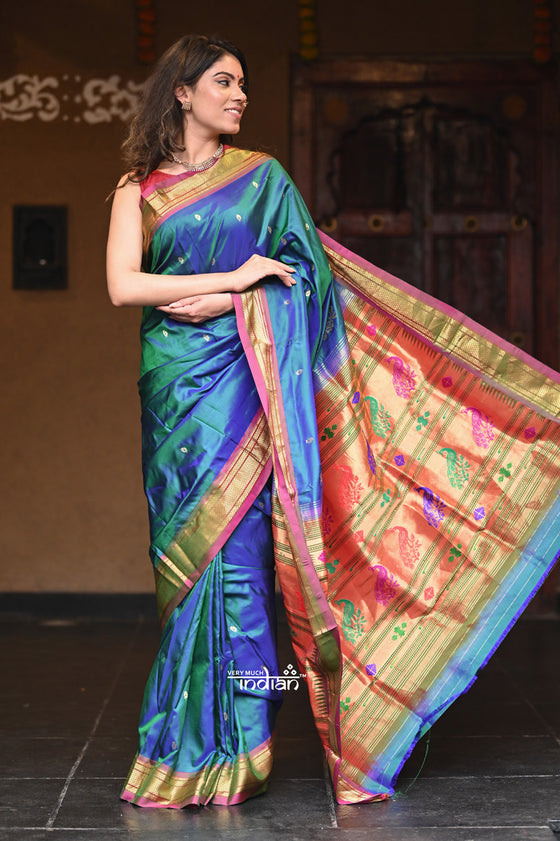 Mayur ~ Authentic Traditional Handloom Pure Silk Paithani Dual Tone Bluish Grey Green with Light Purple Border