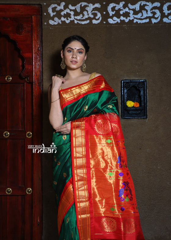 Best Pure Silk Handloom - Maharani Paithani in Rich Forest Green with Rich Pinkish Red Border