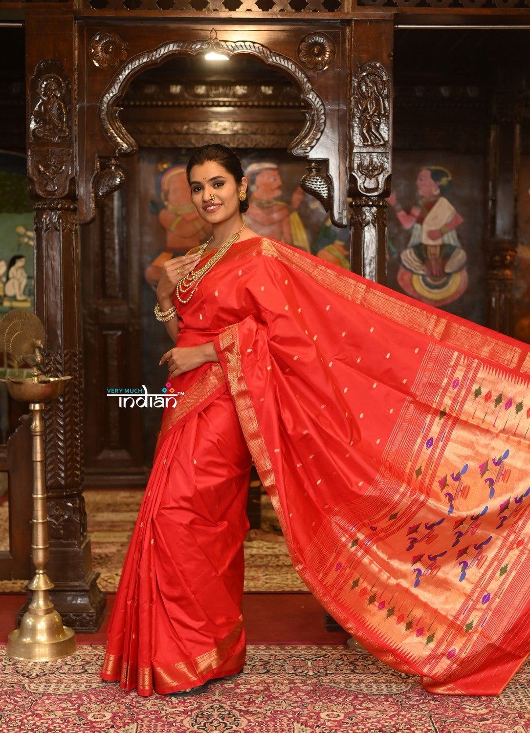 Authentic High Quality Pure Silk Paithani With Most Traditional Double Pallu~ Red Shade (By Government Certified Weavers) - verymuchindian.com