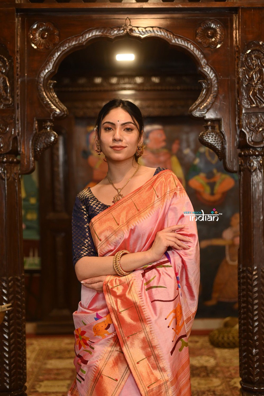 VMI Chosen Weave- Half allover High Quality Pure Silk Intricately Woven Handloom Paithani~ Pretty Peach - verymuchindian.com